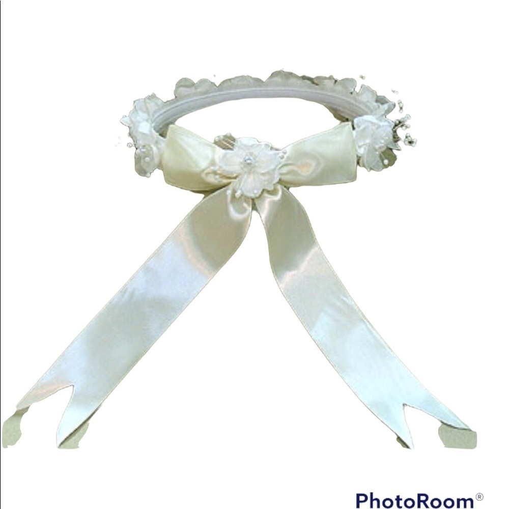 Girl’s First Communion / flower girl Beatrix floral headpiece